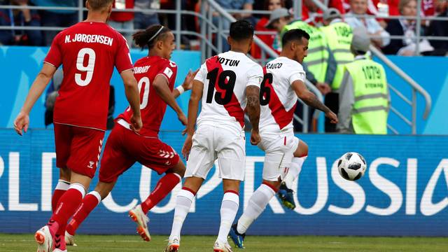 Peru 0x1 Dinamarca